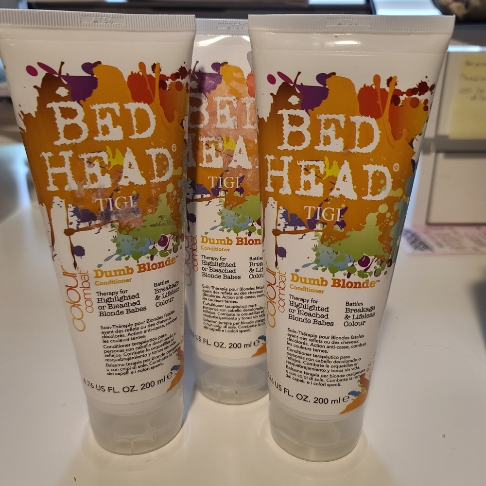 Bed Head Colour Combat Dumb Blonde Conditioner (O-X)